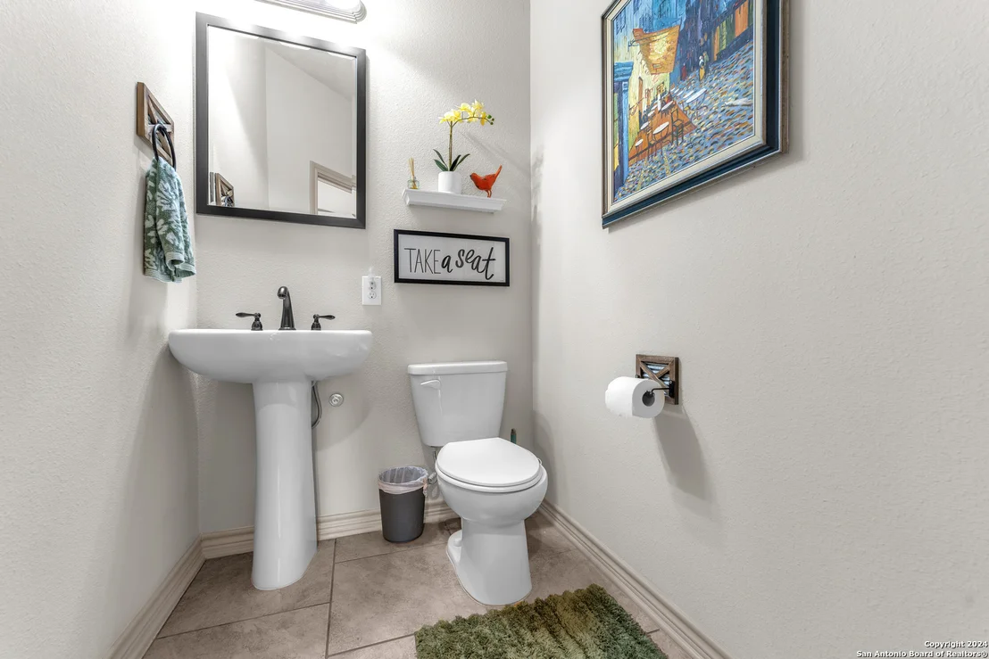 Photo of 714 Abbott Rdg