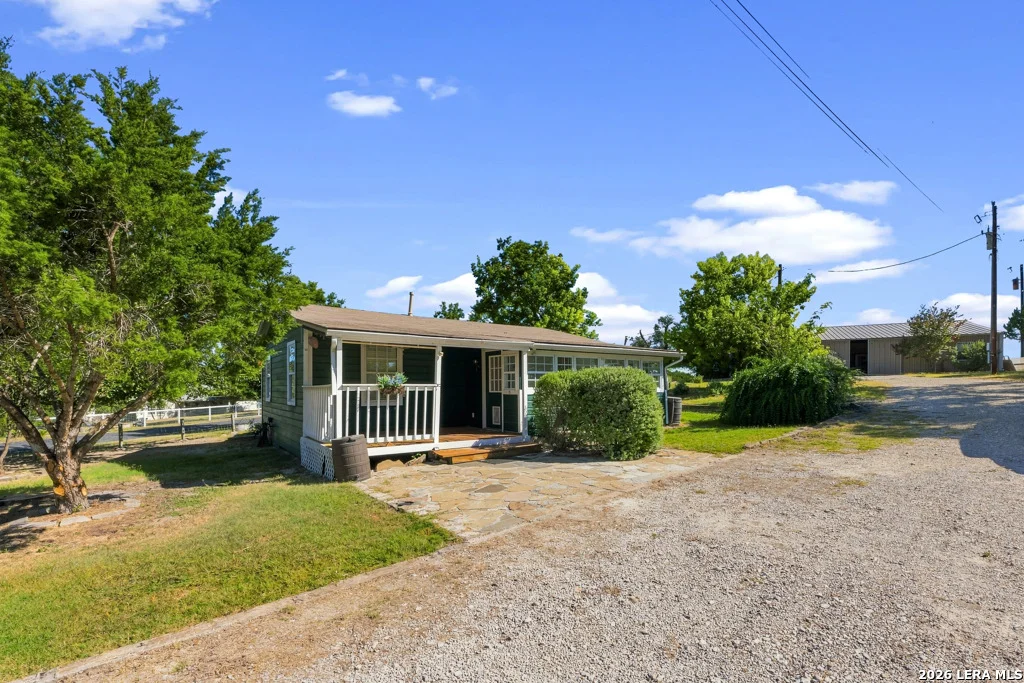 Photo of 103 Lariat Dr