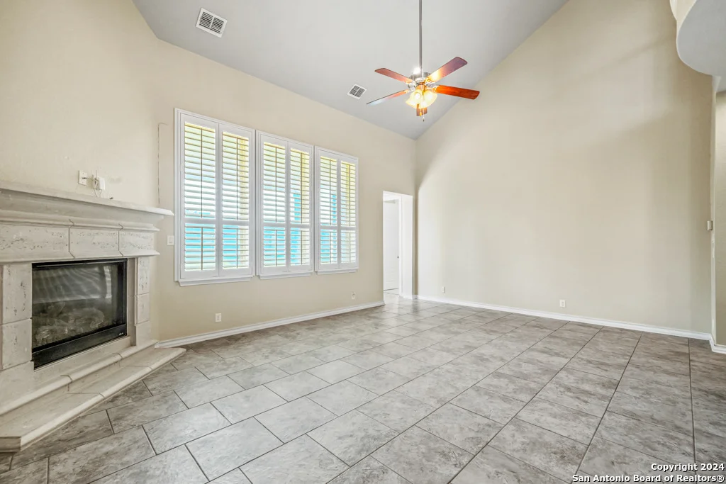 Photo of 1507 NICHOLAS CV