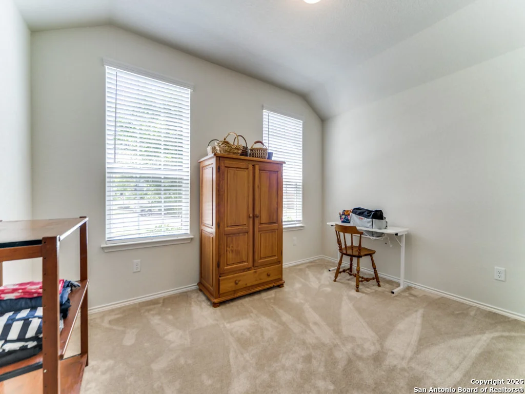 Photo of 112 Braeburn