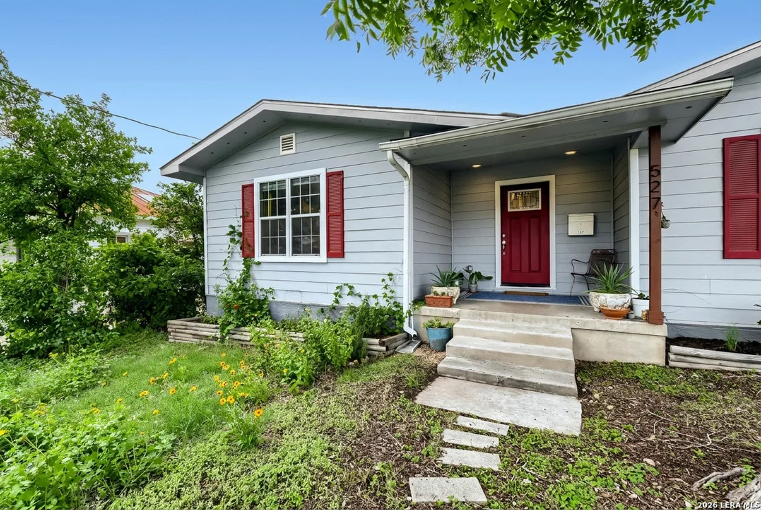 Photo of 527 Eleanor Ave