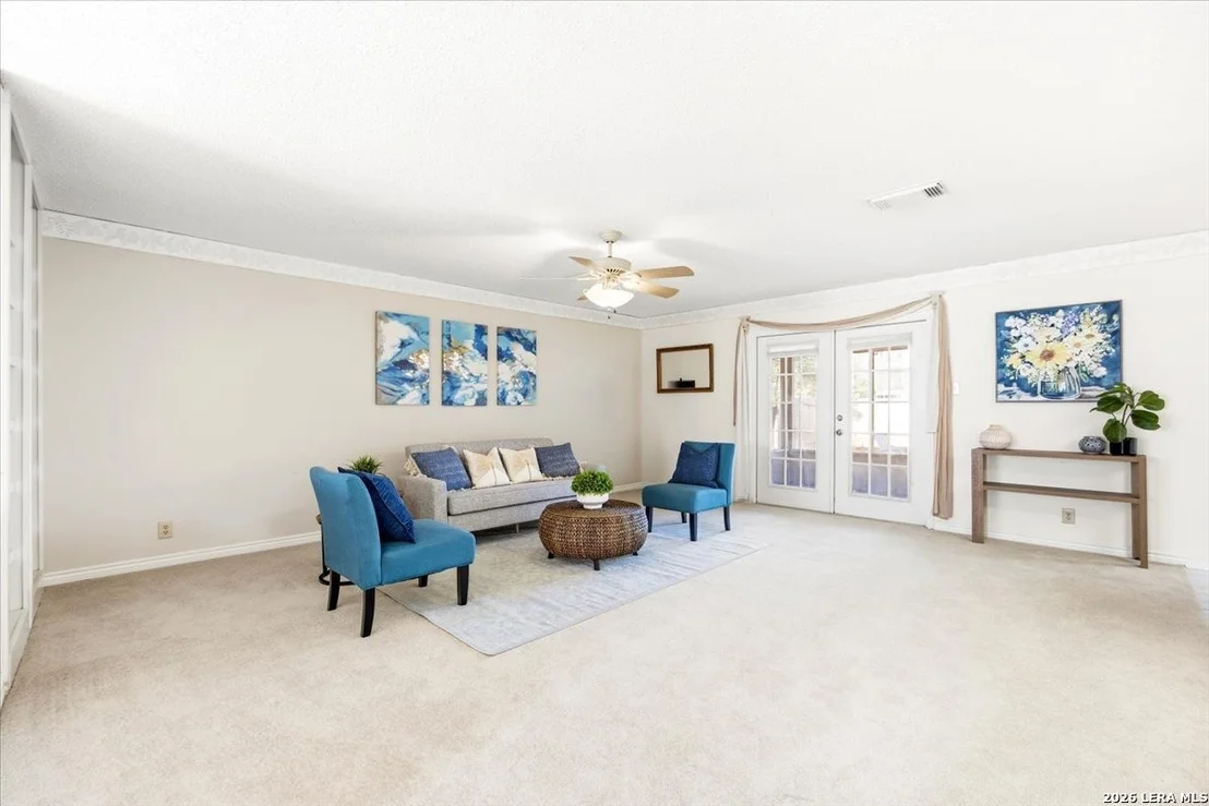 Photo of 8410 Park Olympia