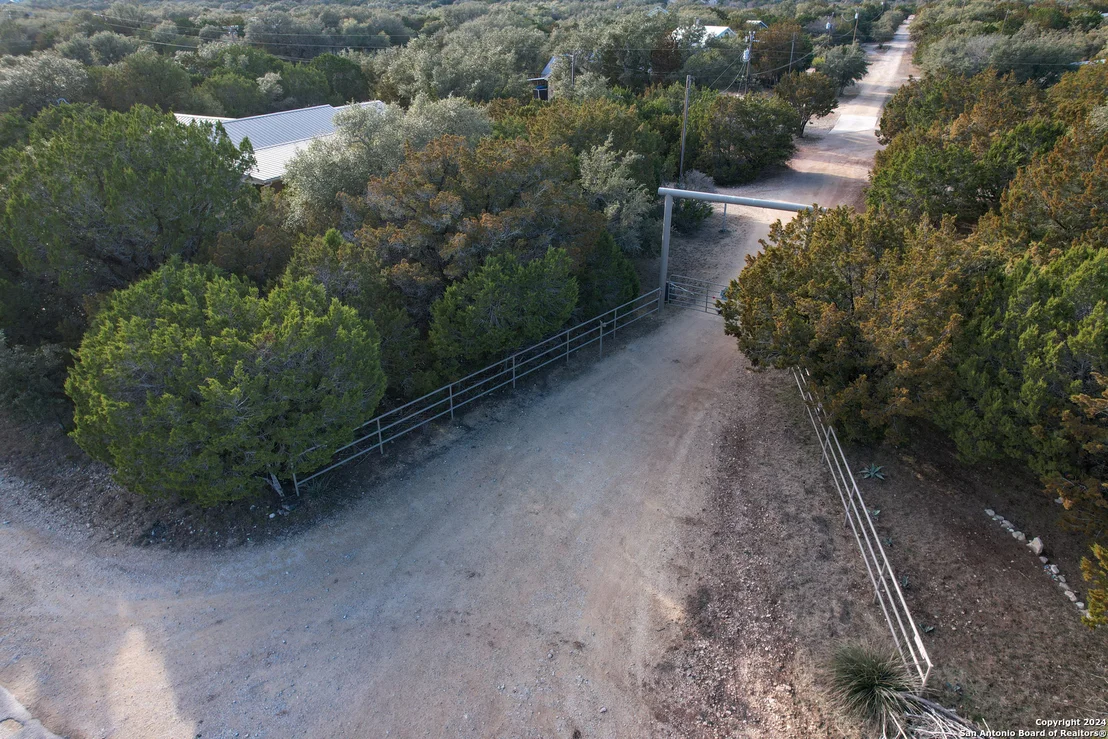 Photo of 29 LONESOME DOVE