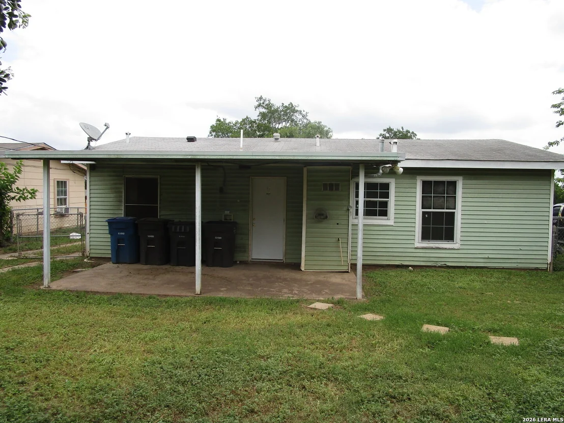 Photo of 311 Bushick