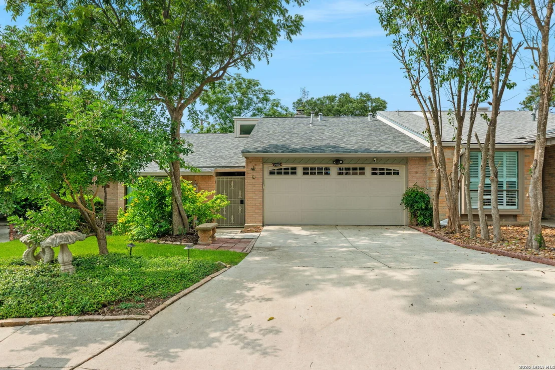 Photo of 2902 Spring Bend