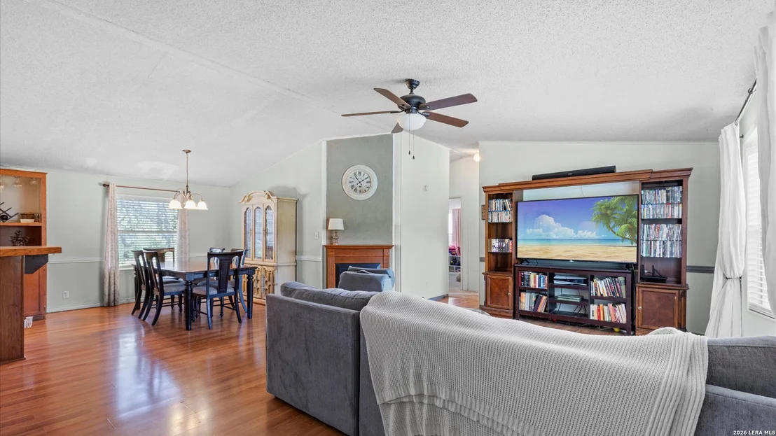 Photo of 164 OAK CV