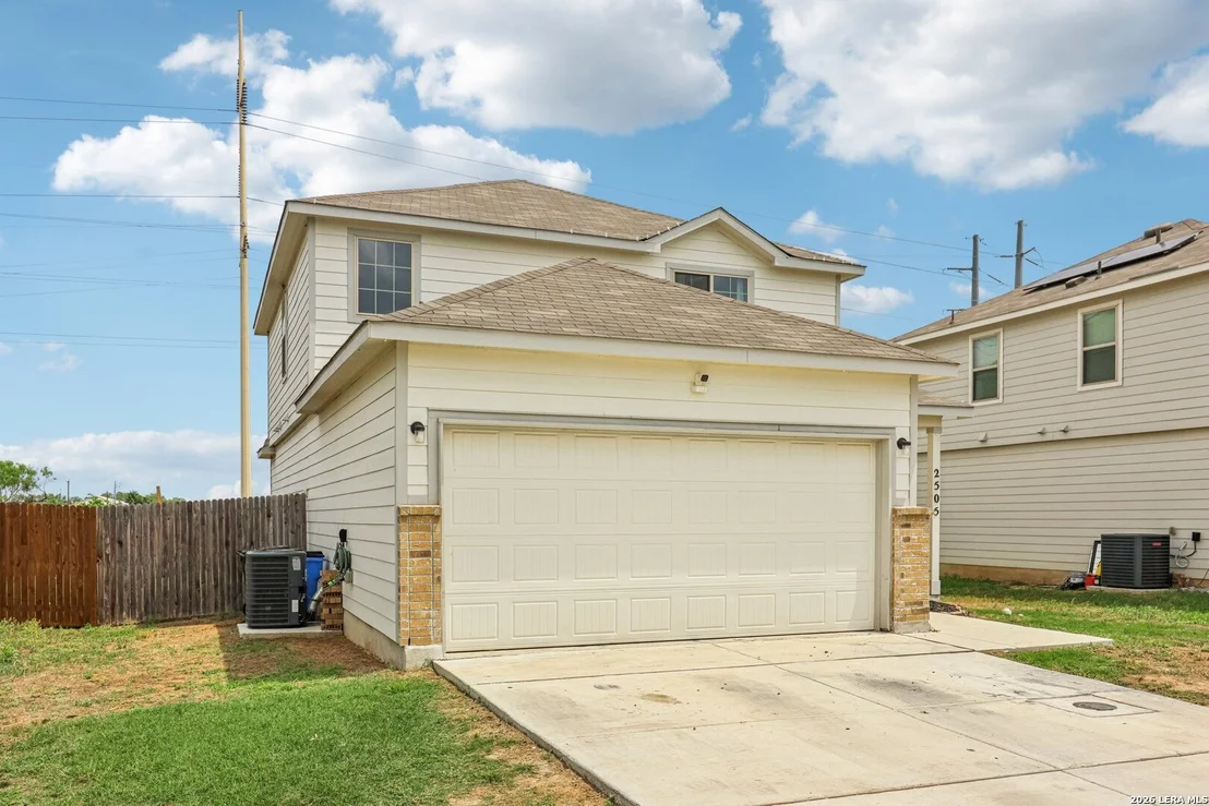 Photo of 2505 DINO DR