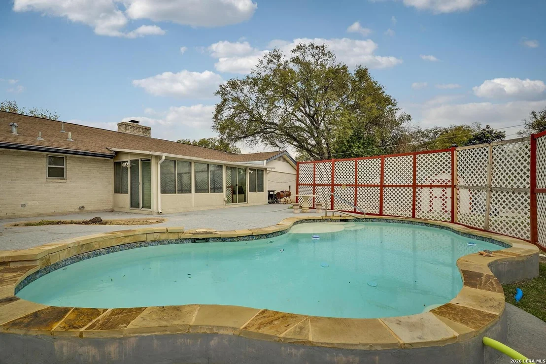 Photo of 602 Moorside