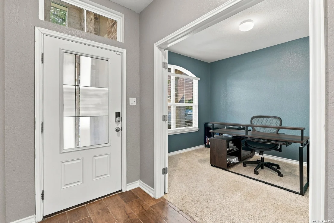 Photo of 8535 Murray Grey
