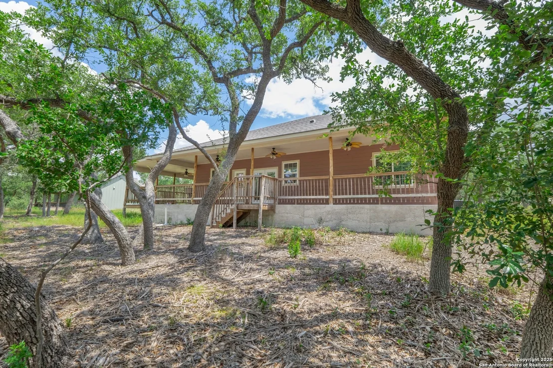 Photo of 423 County Road 2471