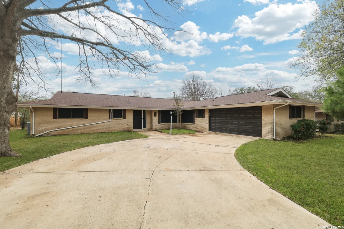 Photo of 630 Rocklyn