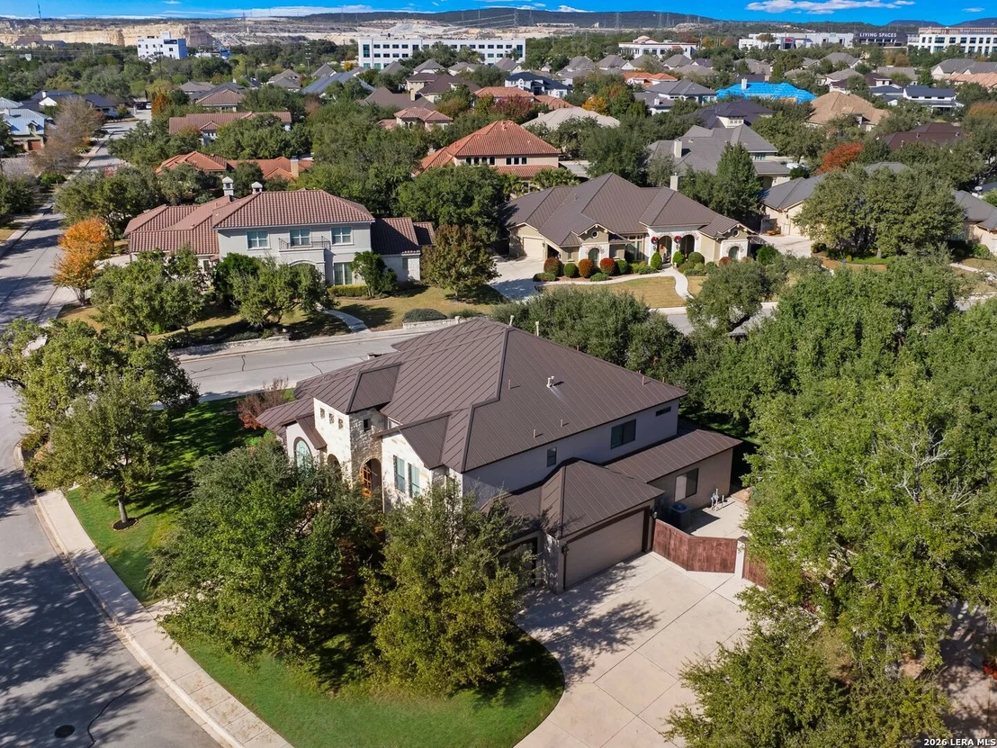 Photo of 303 Regent Circle