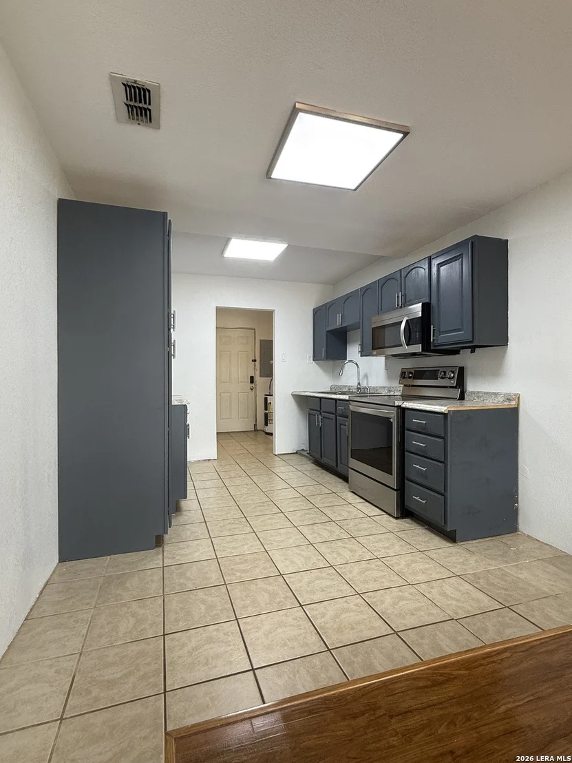 Photo of 108 MARILYN DR