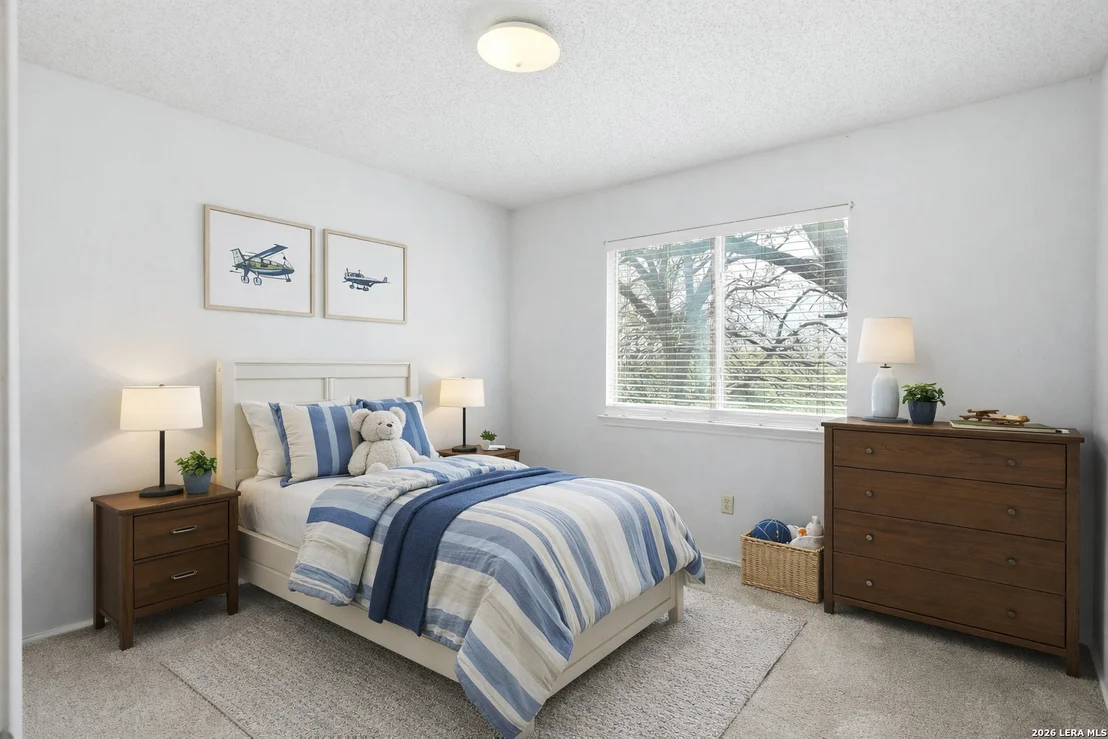 Photo of 1100 Dimrock
