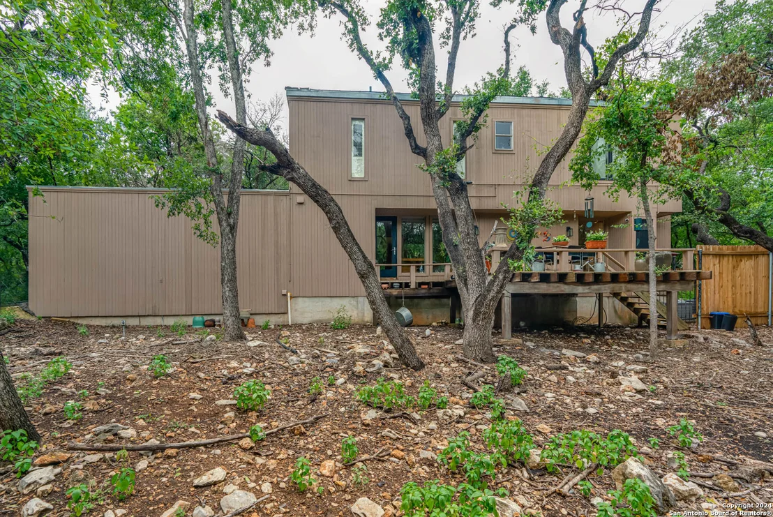 Photo of 2102 COPPER HILL DR