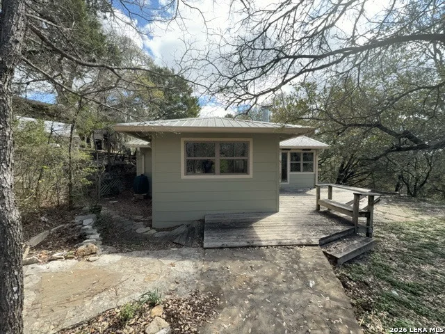 Photo of 15005 Broken Bow