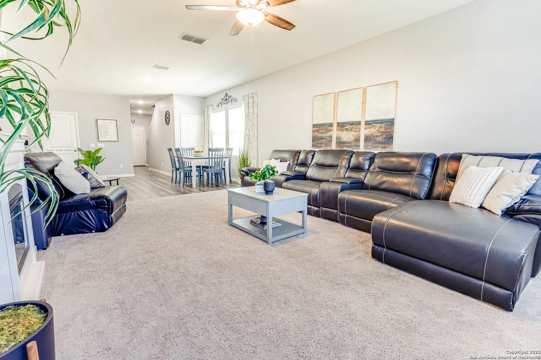 Photo of 14383 Palm Ridge