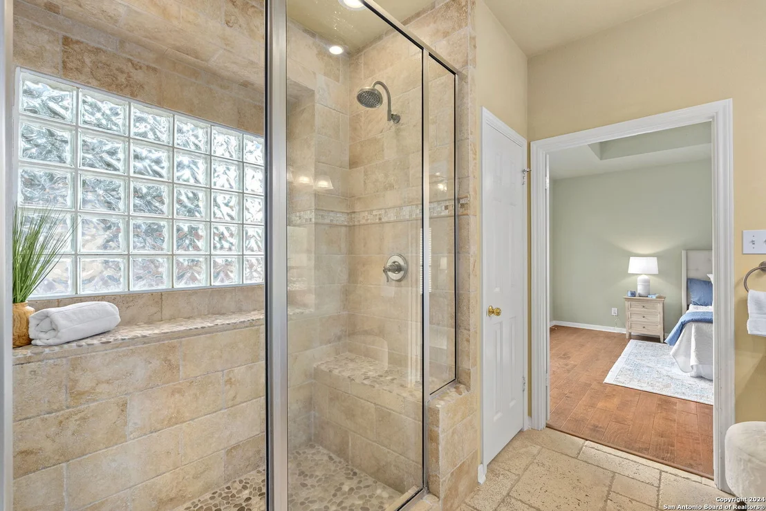 Photo of 2415 REDLAND MESA