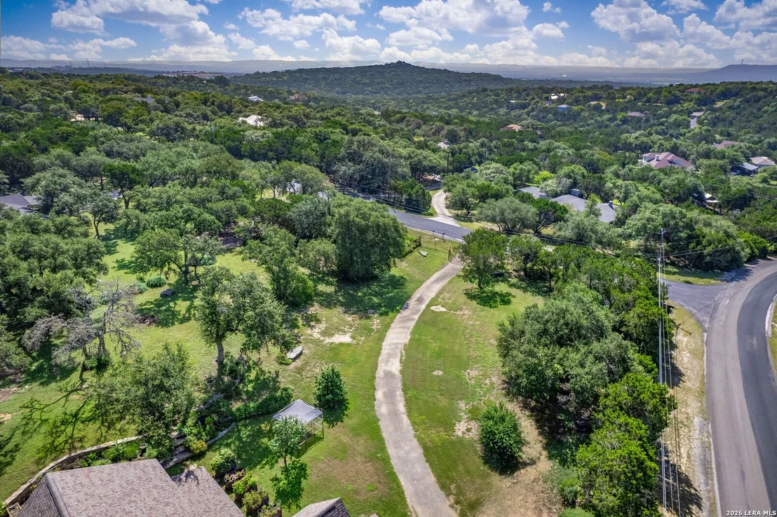 Photo of 2611 Barton Hill Dr