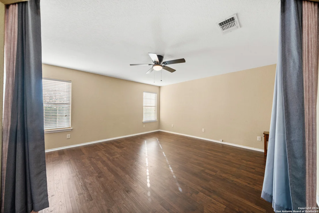 Photo of 321 Town Creek Way