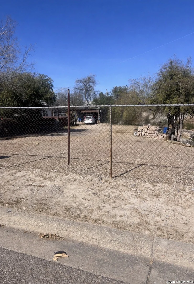 Photo of 743 Williams
