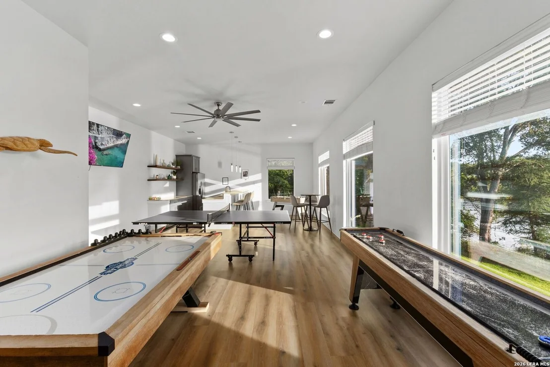 Photo of 230 Turtle Ln