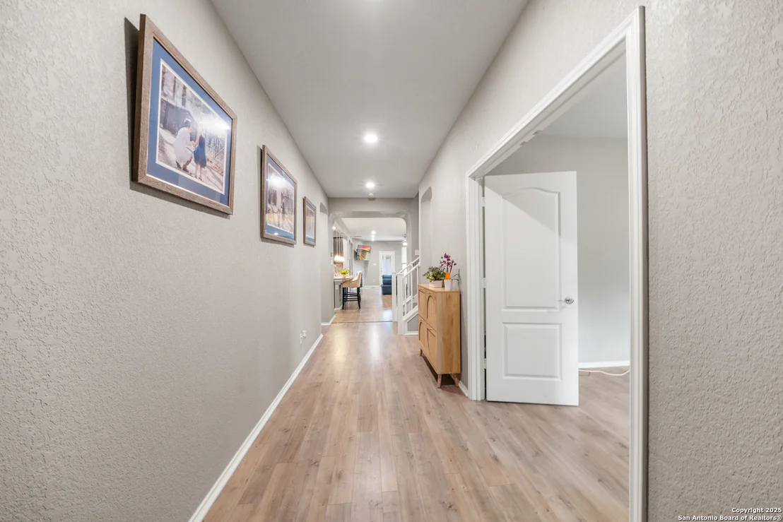 Photo of 4435 Sebastian Oak