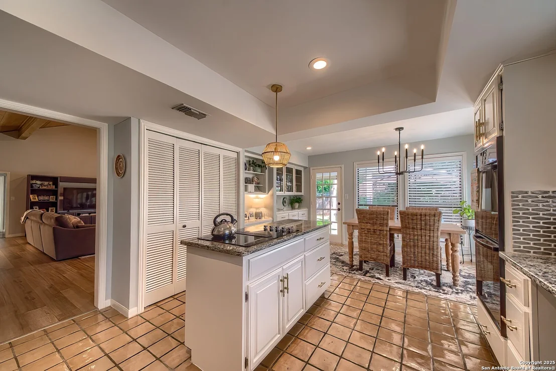 Photo of 13402 Vista Del Mar