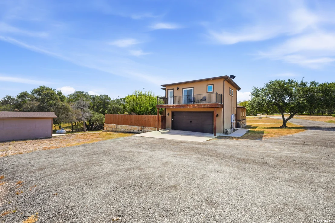 Photo of 1357 PRIVATE ROAD 3702