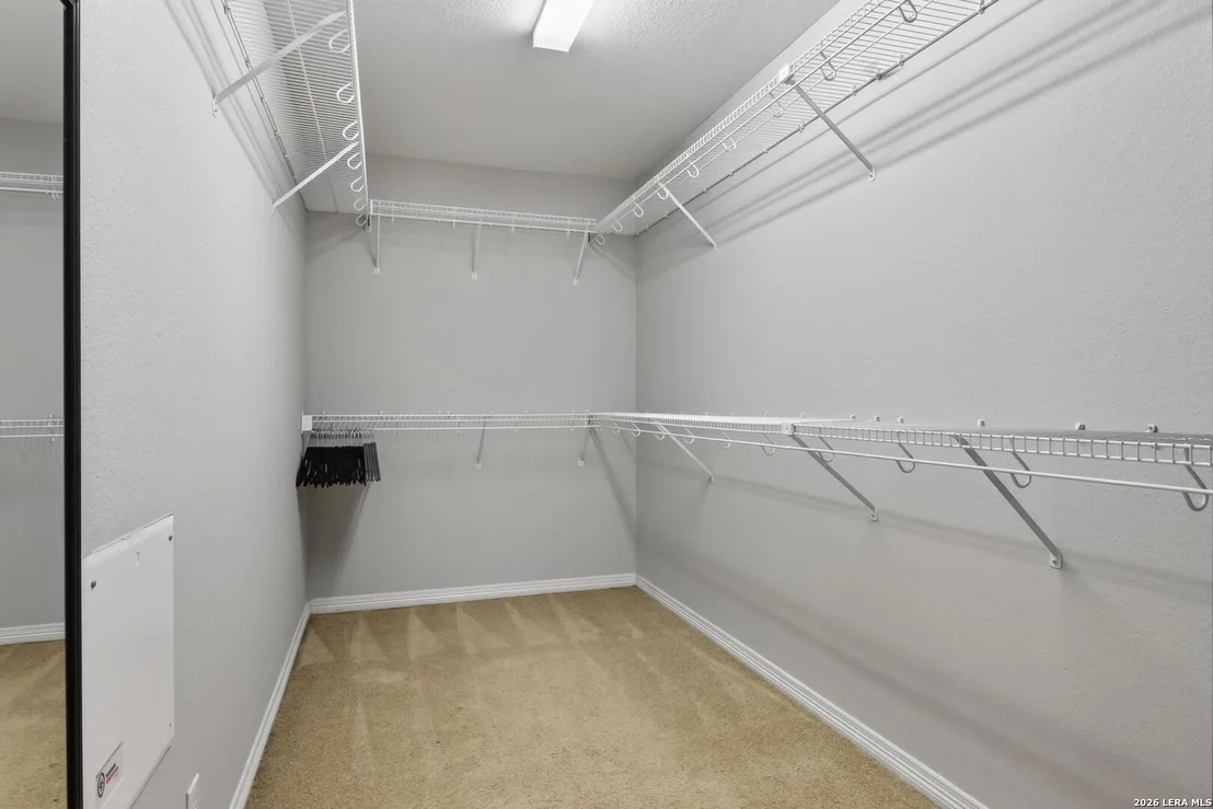Photo of 8206 VALLEY WL