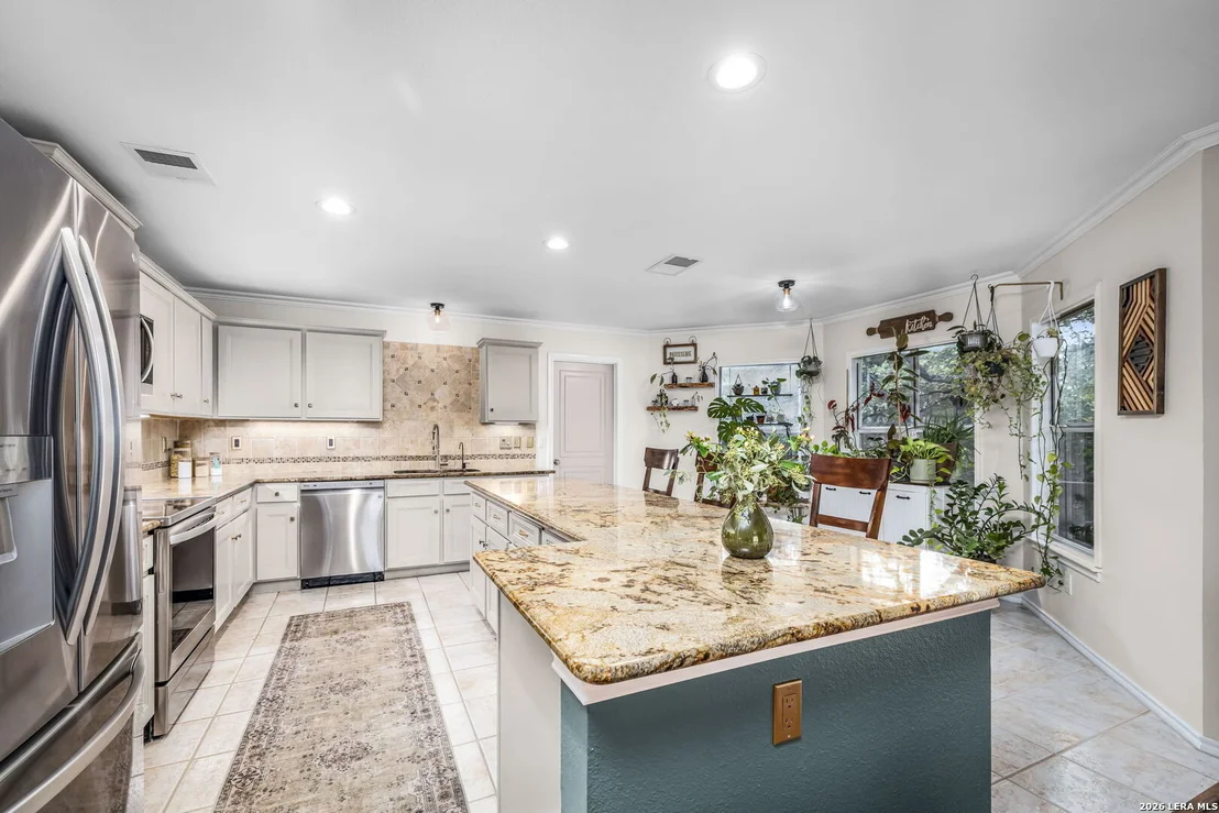 Photo of 231 Samantha Dr