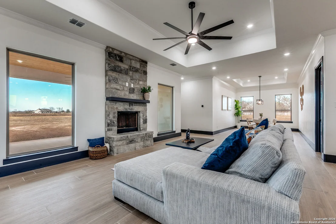 Photo of 202 Venado Oak
