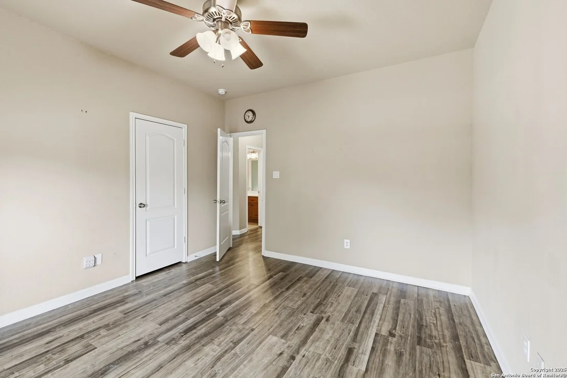 Photo of 2106 Laurel Pt
