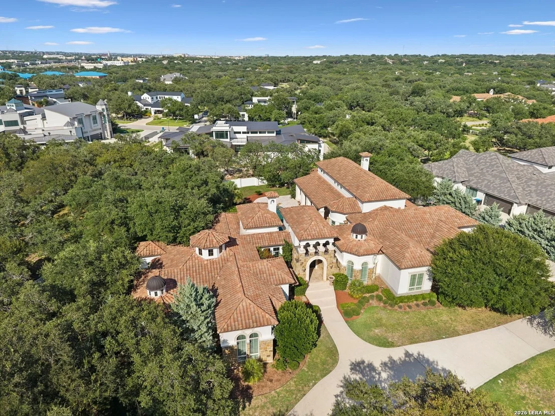 Photo of 202 WELLESLEY LOOP