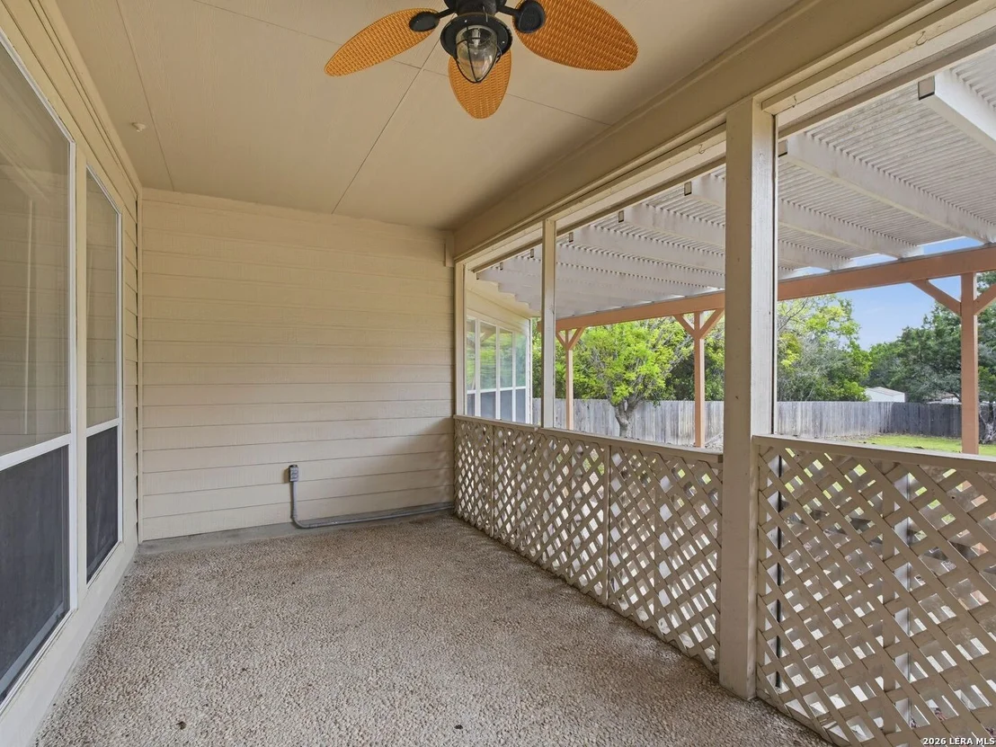 Photo of 9406 Potters Point
