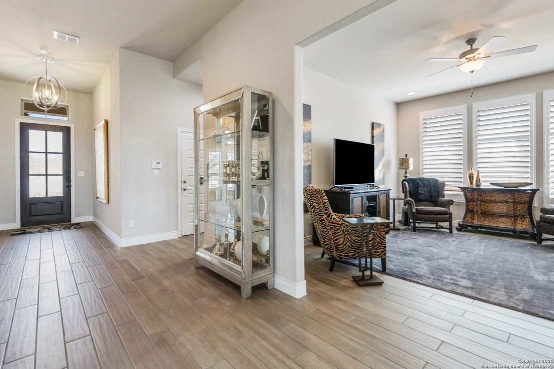 Photo of 1432 Argyll Park