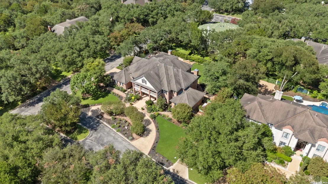 Photo of 2 Charterwood