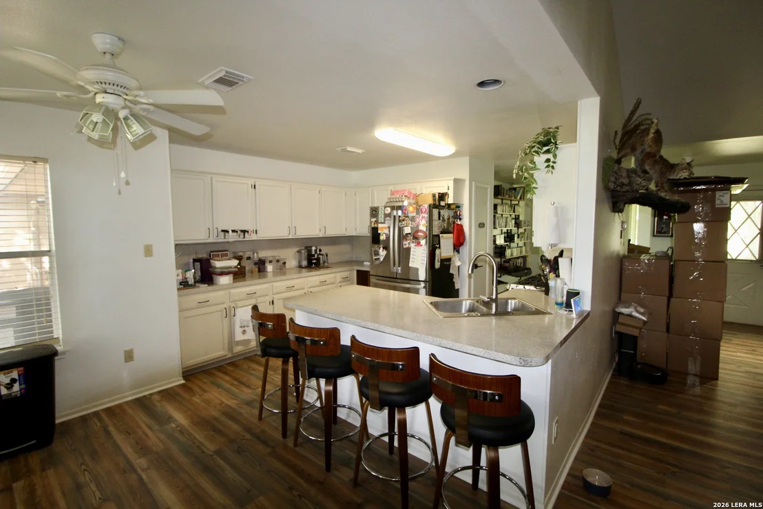 Photo of 19470 Blume Dr