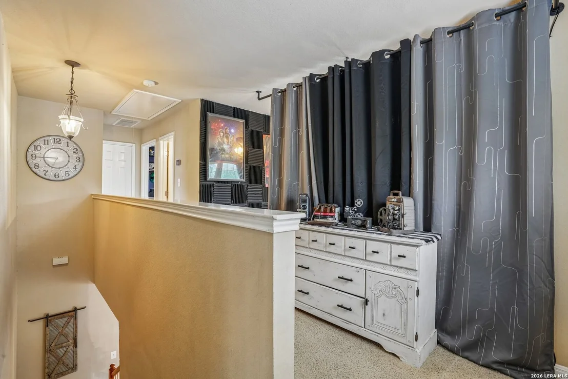 Photo of 990 OAK PARK