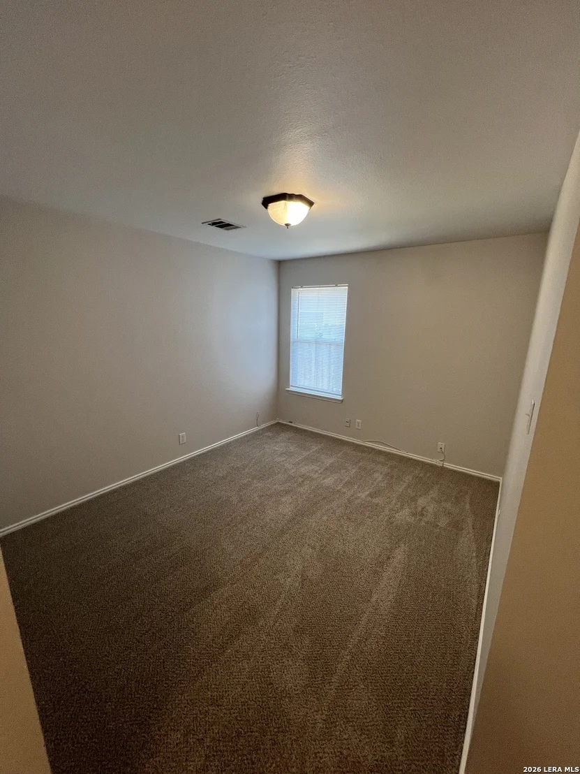 Photo of 15822 MANES GRV