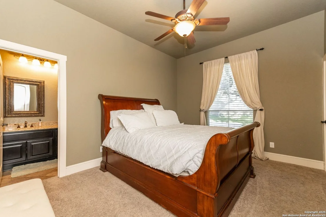 Photo of 7948 COLONIAL WOODS