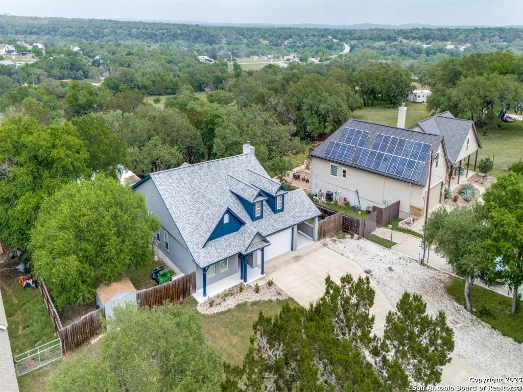 Photo of 651 RIVER VIEW DR