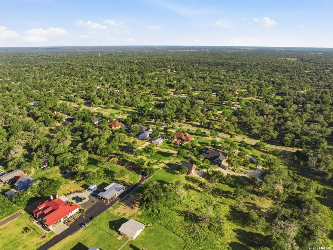 Photo of 1009 Bluebonnet Ln