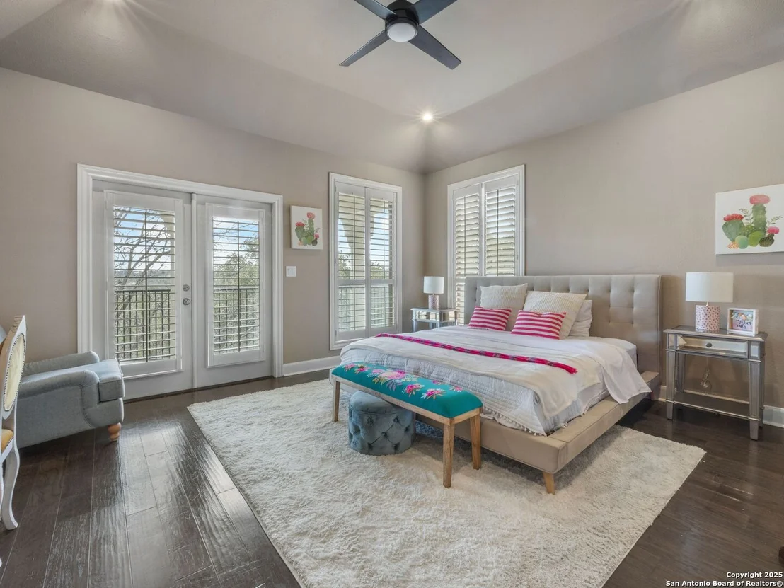 Photo of 25 STRATTON LANE
