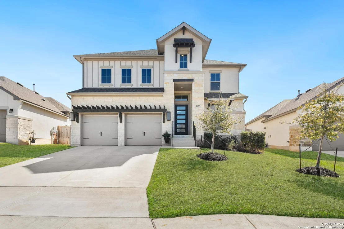 Photo of 1176 Cadogan Squire