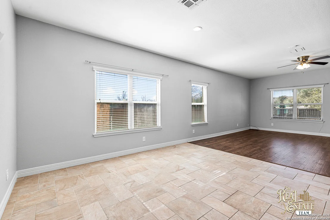 Photo of 447 UNICORN RANCH