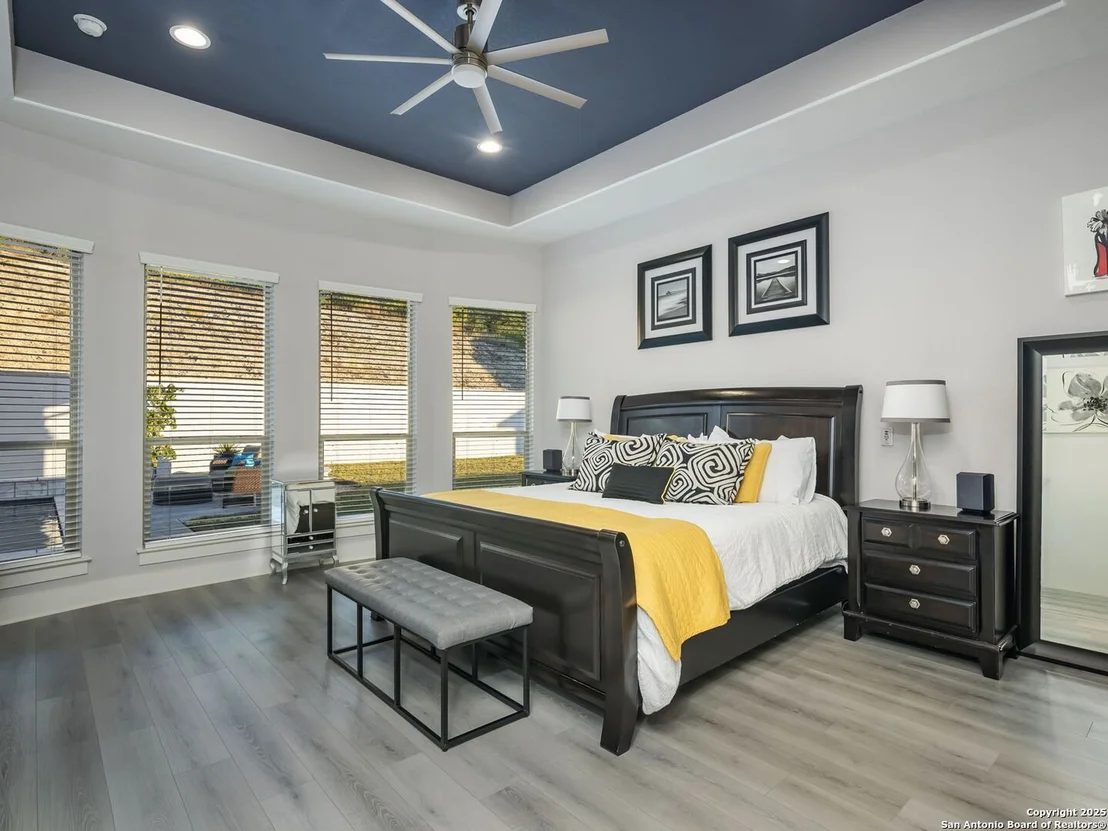 Photo of 27220 Highland