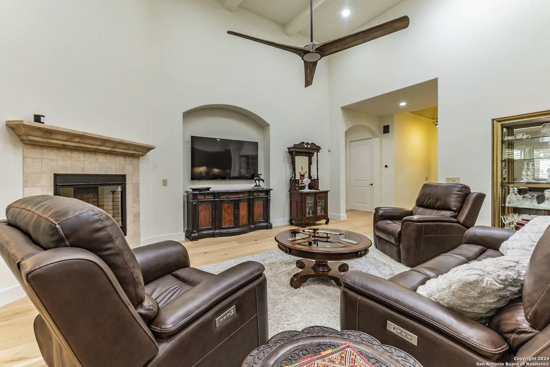 Photo of 22551 ALABADO