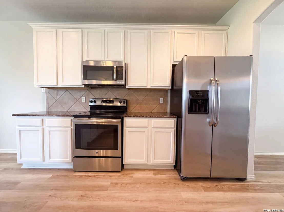 Photo of 3765 Columbia