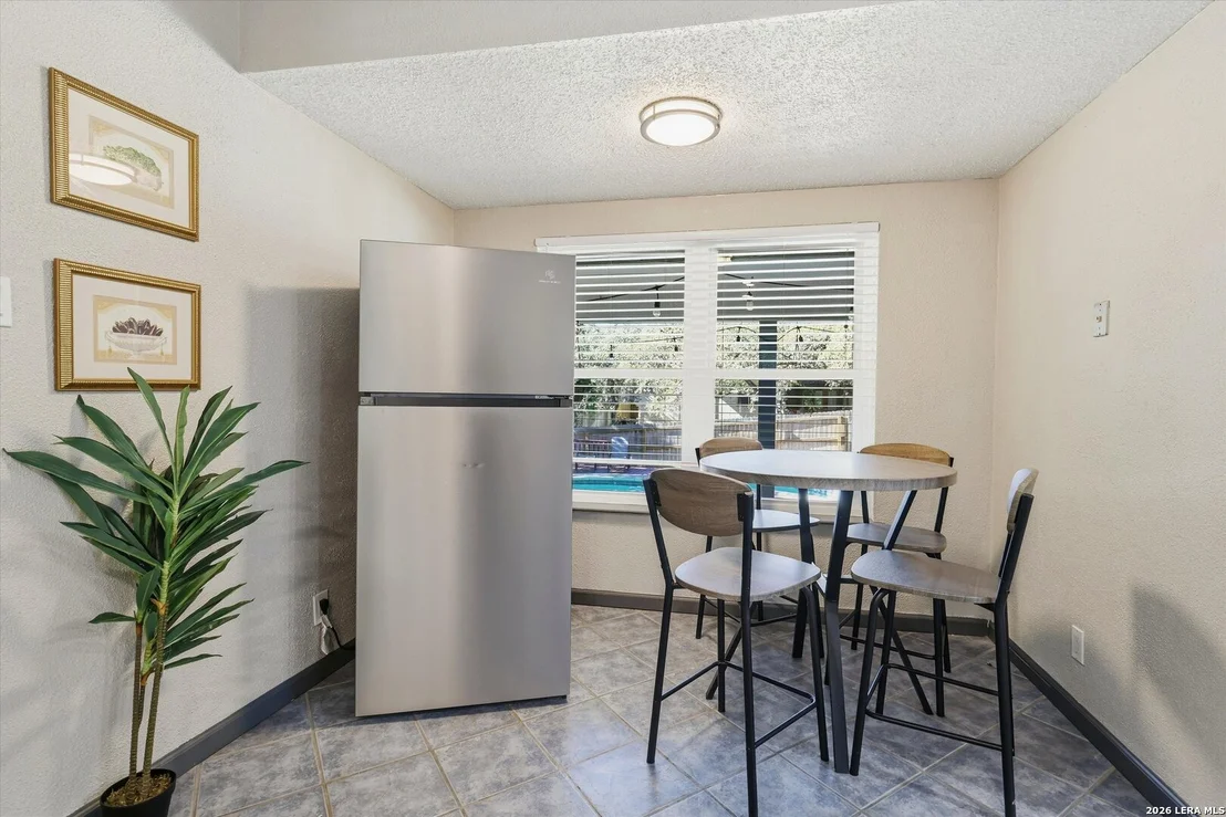Photo of 16407 Ledge Trail